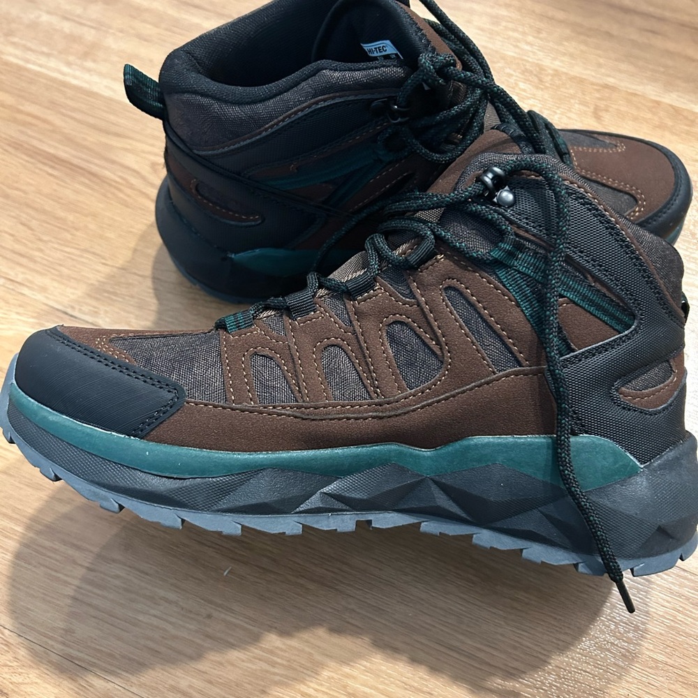 Hi-Tec Brown and Black Athletic Shoes